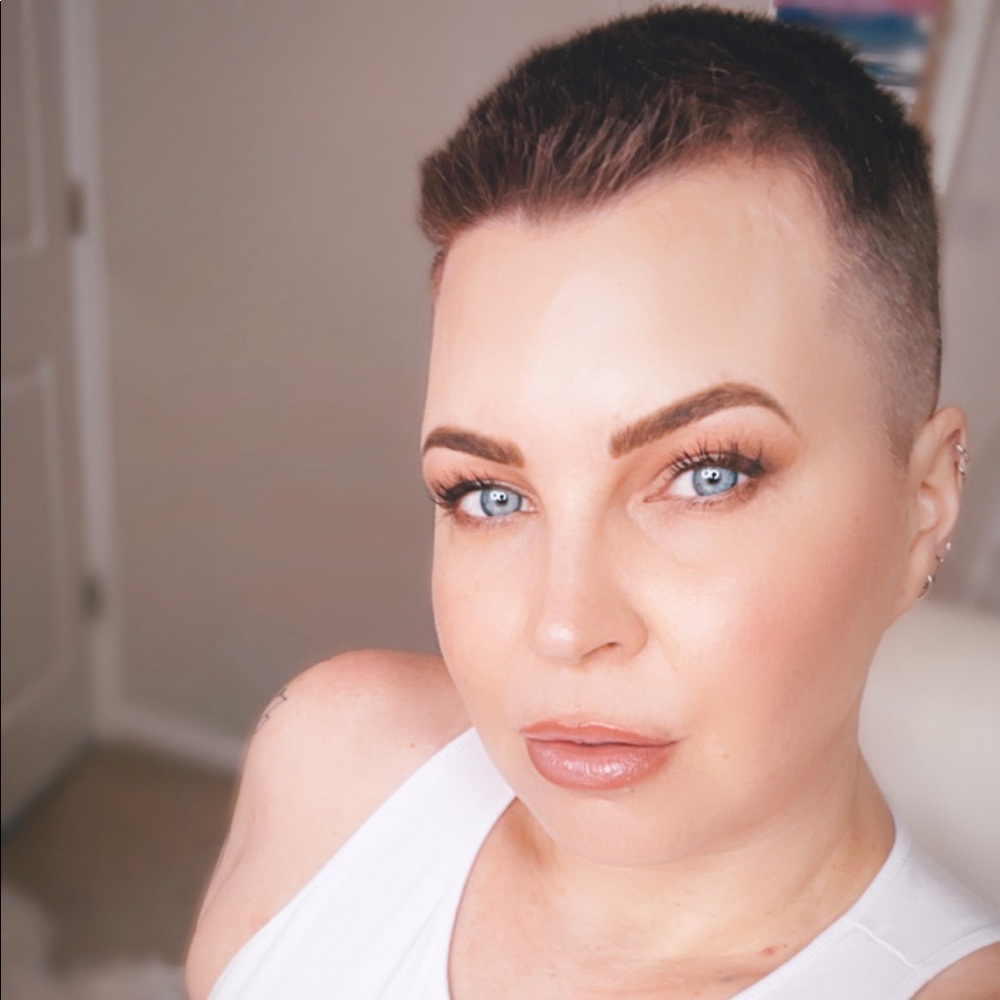 Meet your Posher, Beth